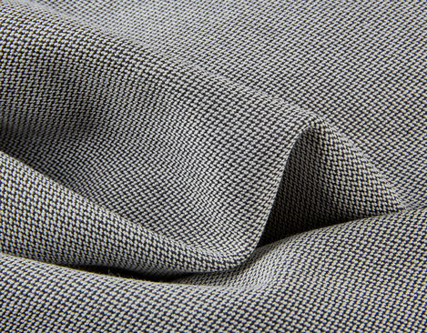 Bio-Kreuzköper Stoff aus kbA Baumwolle mit 229 g/m² in Natur mit Schwarz von Cotonea Fabrics