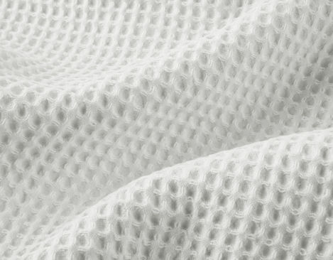 Bio-Waffelpikee Stoff mit großem Muster aus kbA Baumwolle in Weiß ohne optische Aufheller von Cotonea inside
