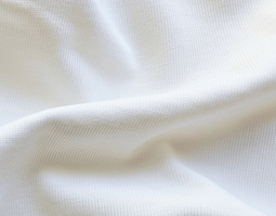 Schwerer Bio Single-Jersey aus kbA Pima-Baumwolle 230 g/m² IVN BEST & GOTS in Weiß ohne optische Aufheller